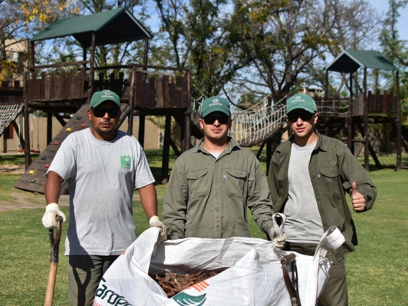 Ecoservice mantenimiento de espacios verdes empresa B certificada